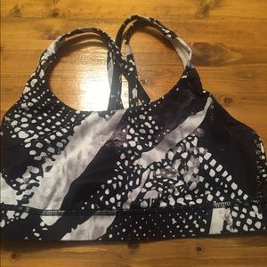 Lululemon Energy Bra, size 6, Black/white/grey